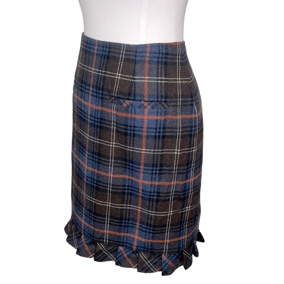 Cabi Ruffled Hem Plaid Skirt - Picture 2 of 6